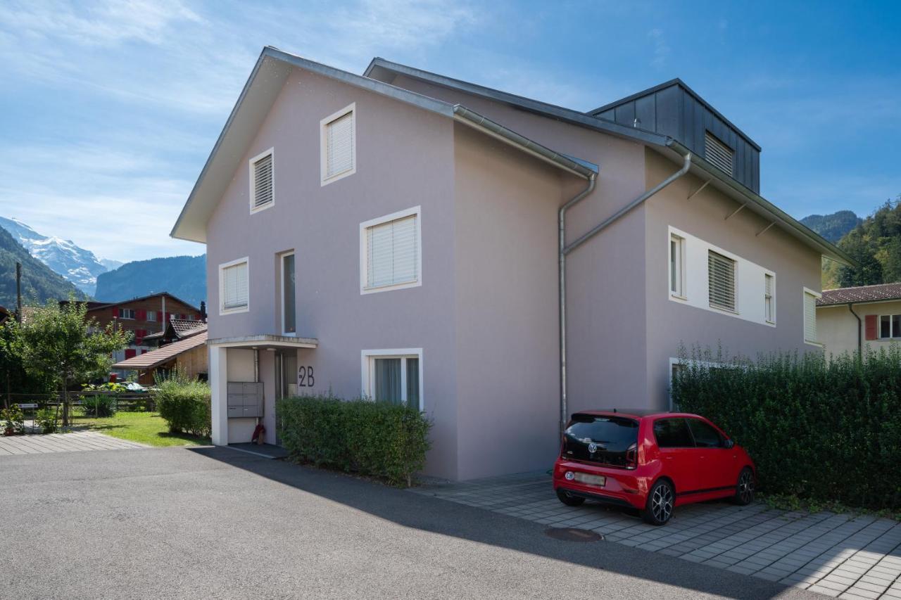 Schoene Parterrewohnung In Matten Matten bei Interlaken エクステリア 写真